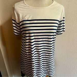 Liz Claiborne white blue striped Tunic T-Shirt sz med
